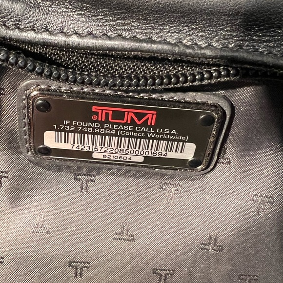 Tumi Black Leather Messenger Shoulder Travel Computer Shoulder Bag & Free Wallet - Picture 13 of 16